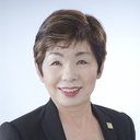 山口　千鶴子