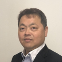 傳明地　浩司