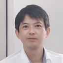 足立　良太