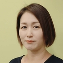 中野　利英子