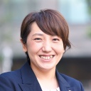 石山　久美子
