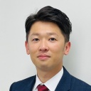 山上　まなと
