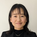 吉岡　明美