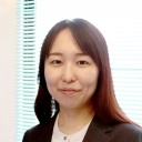 新田　詩織